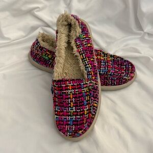 NWOT Sanuk Shor-Knitty Faux Shearling Lined Tweed Slip-on Shoes